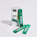 VT Cosmetics Reedle Shot 300 Stick Pouch - Image 2