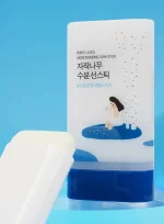 Round Lab Birch Moisturizing Sun Stick SPF 50+ PA++++ - Image 2