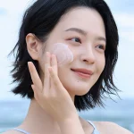 SKIN1004 Madagascar Centella Hyalu-Cica Gentle Cleansing Milk - Image 3