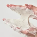 Anua Heartleaf Quercetinol Pore Deep Cleansing Foam - Image 3